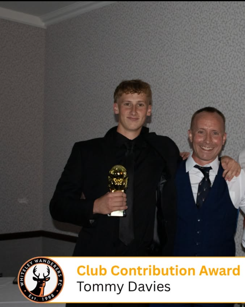 Tommy Davies receiving the Whiteley Wanderers Club Contribution Award